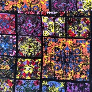 Lularoe OS leggings.